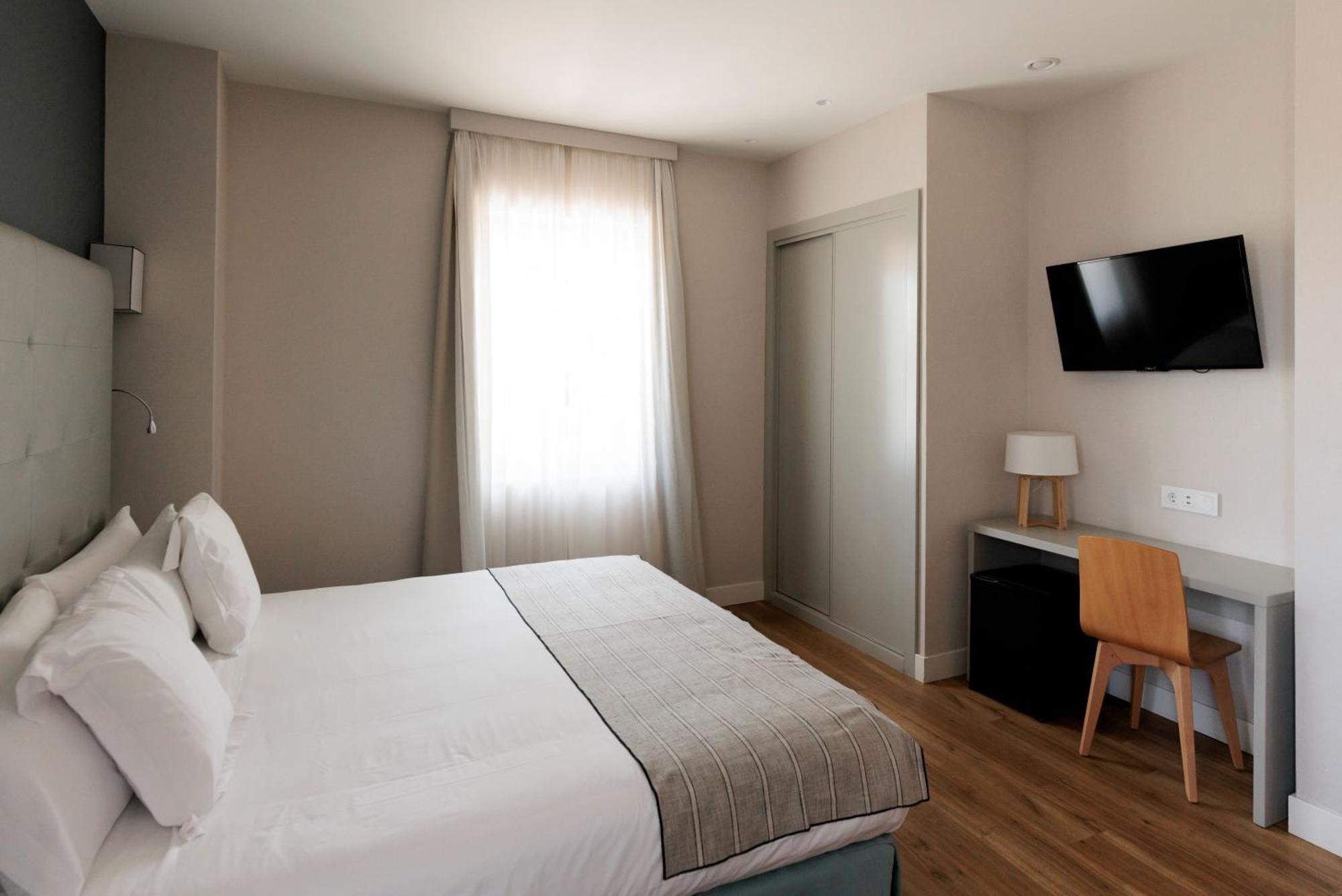 Hotel Pax טורלודונס מראה חיצוני תמונה