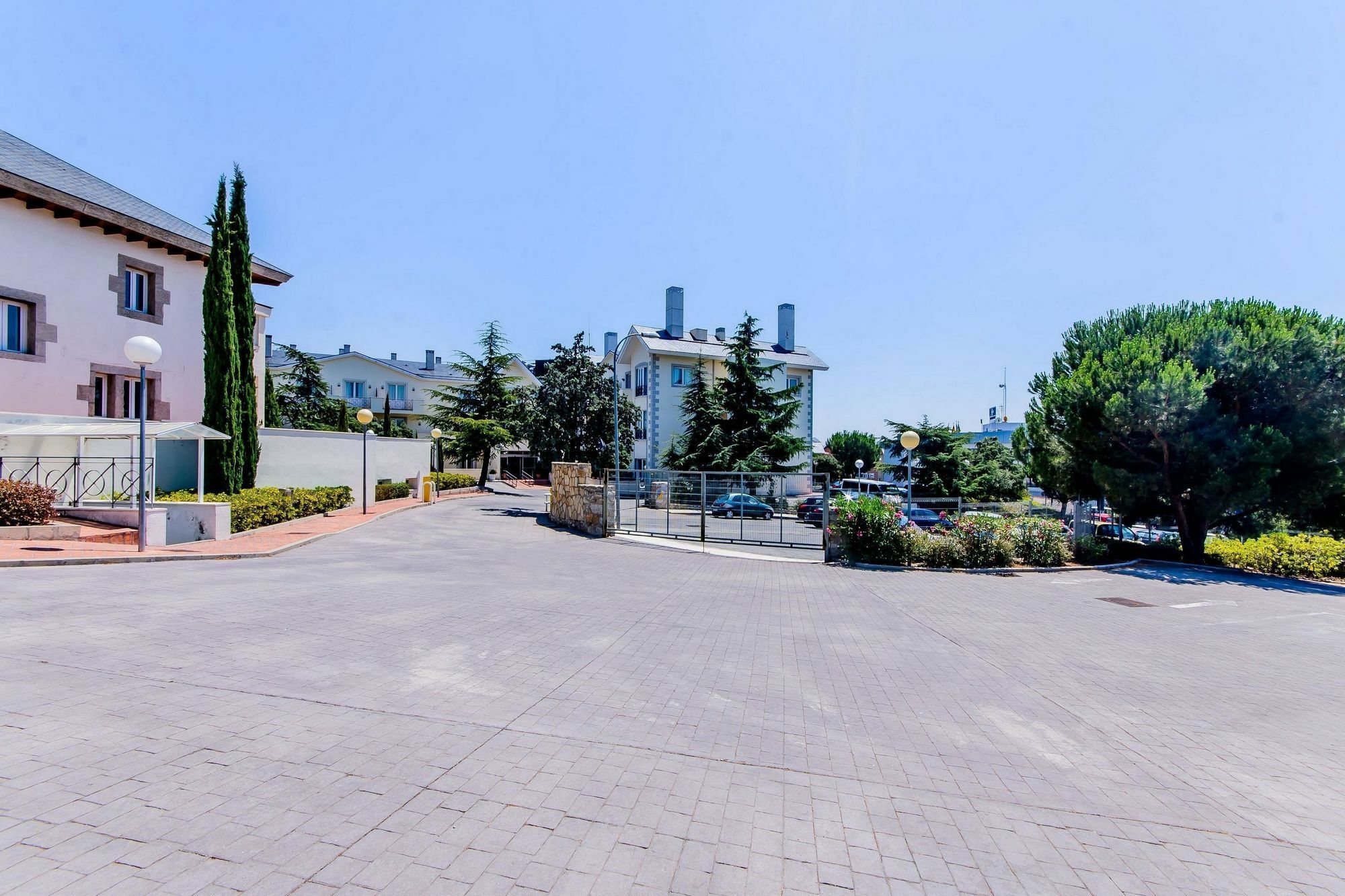 Hotel Pax טורלודונס מראה חיצוני תמונה